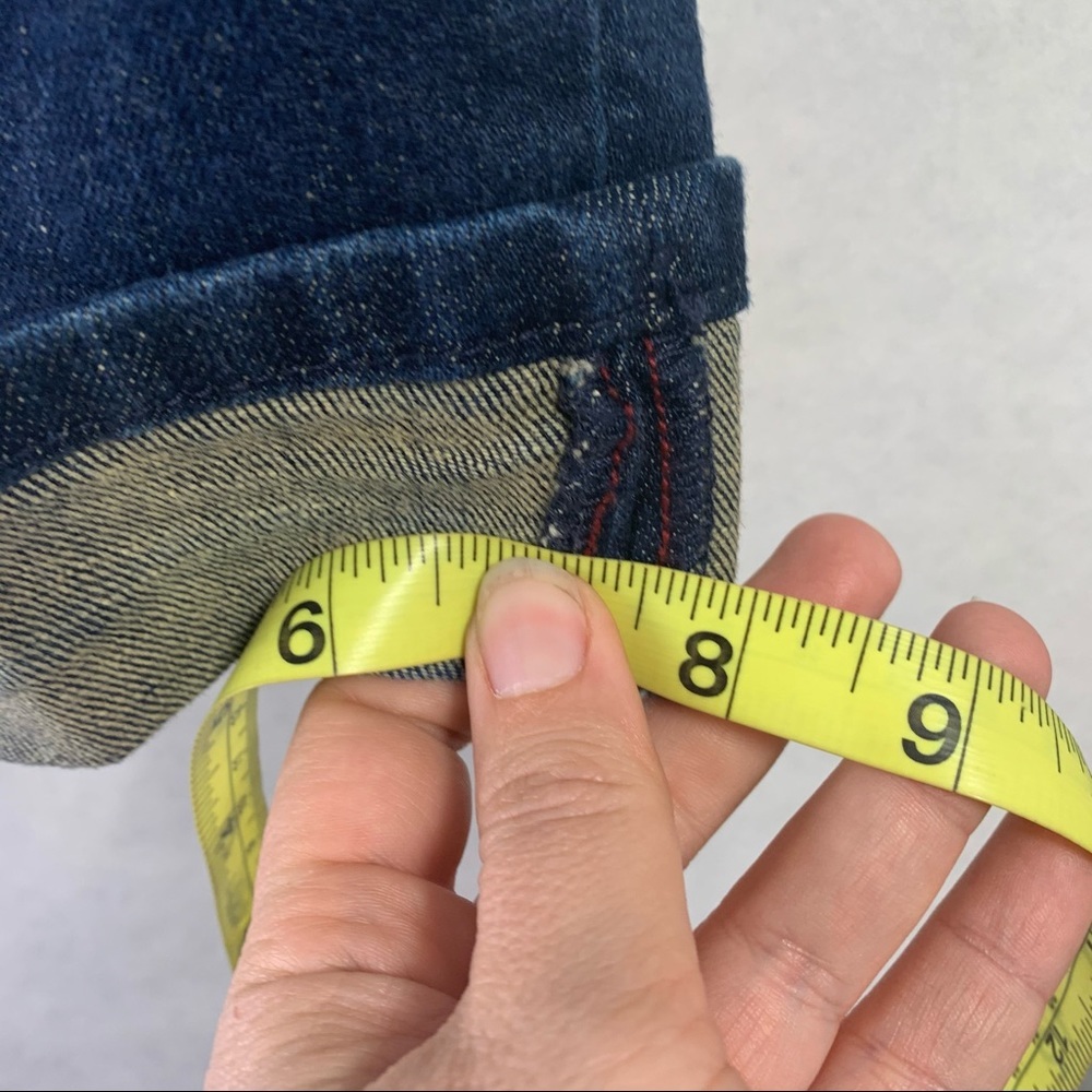 Levi’s 515 Cuffed Capris - Picture 9 of 14